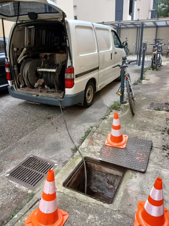 Curage des réseaux d'évacuation à Lyon 9, Beynost, NOVEAX