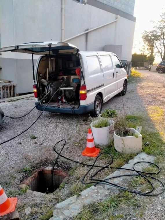 camion hydrocureur débouchage